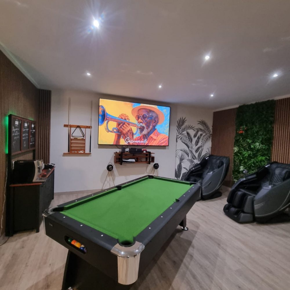 WhatsApp Image 2025-11-18 at 10.25.27 (1)